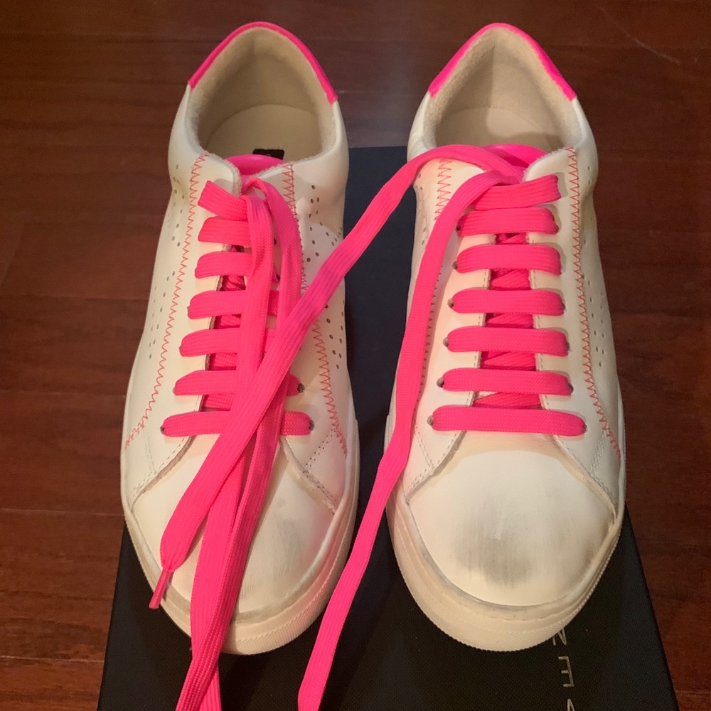 STEVEN by STEVE MADDEN REZZA PINK NEON